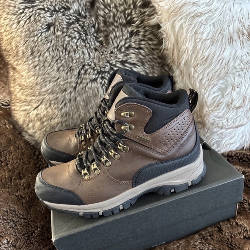 Eddie Bauer Genuine Leather Men's 8 Brown Hiking Boots